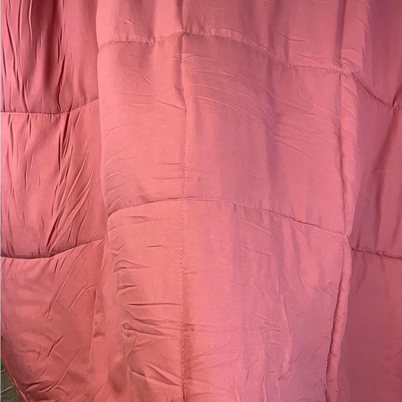 Twin/XL Twin pink comforters - Picture 2 of 4
